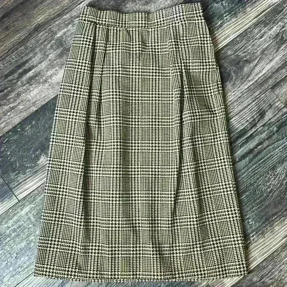 Vintage Houndstooth Ultra Suede Bill Blass Blassport Skirt Size 6 - Picture 1 of 7